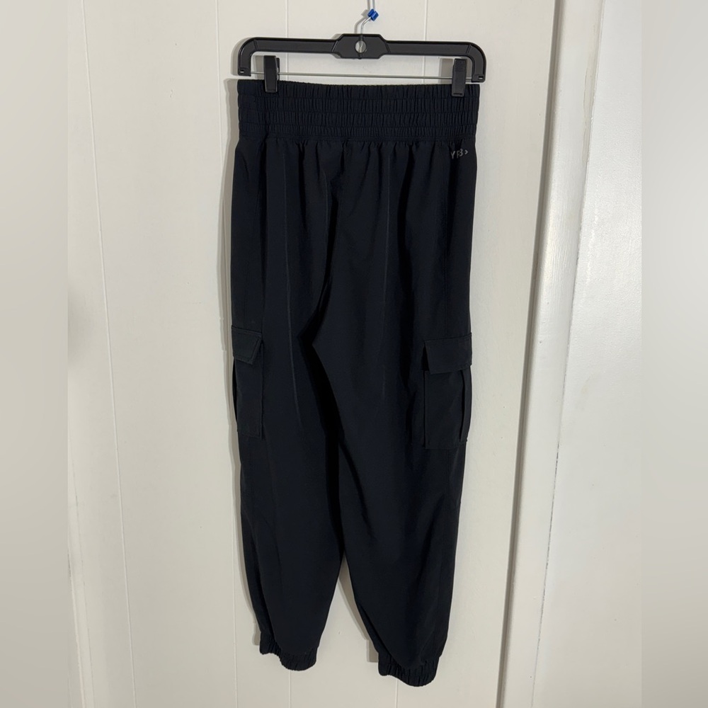 ABERCROMBIE & FITCH Ypb Motiontek Cargo Jogger - Picture 7 of 7